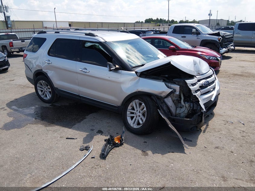 Vin: 1fmhk7d8xcga82557, lot: 46686590, ford explorer xlt 2012 img_1
