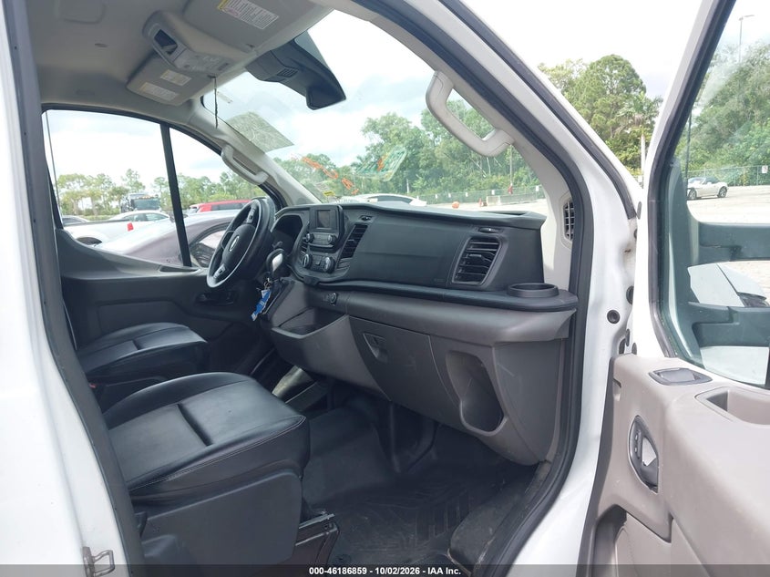 FORD TRANSIT-250 2022 VIN 1FTBR1Y8XNKA08410
