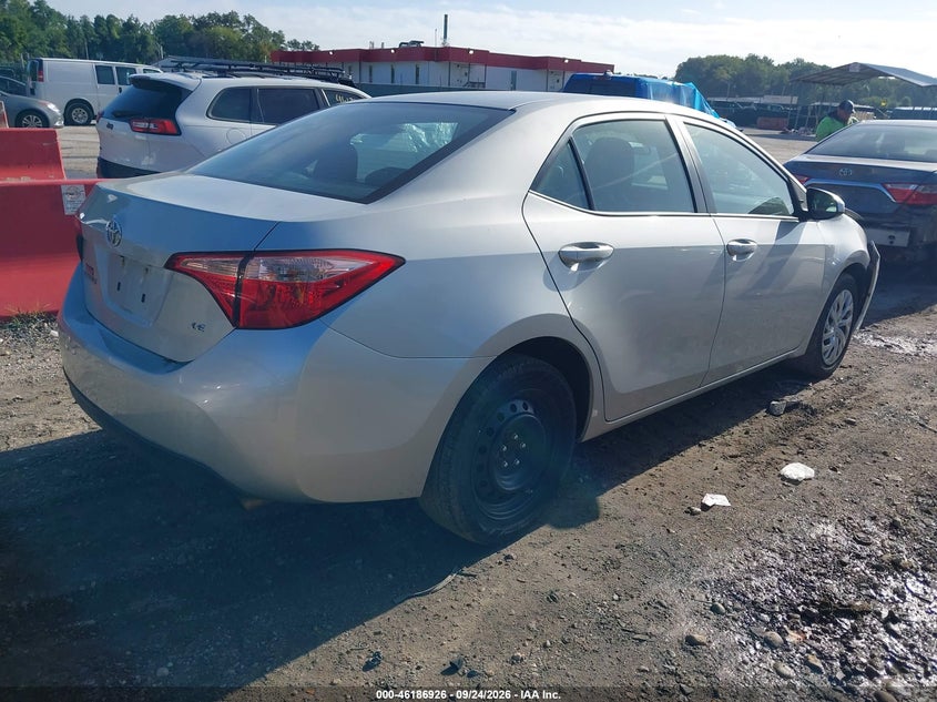 TOYOTA COROLLA - zdjęcie 4