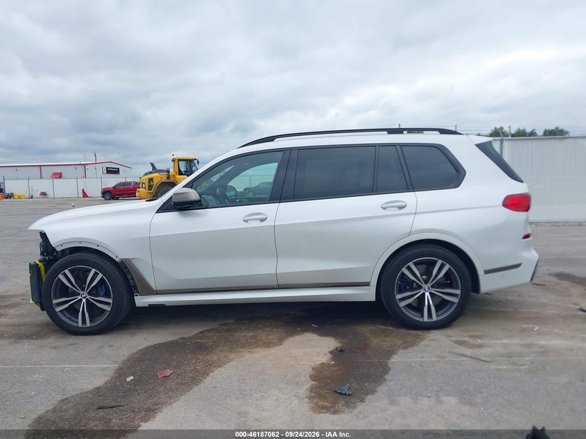 BMW X7 - zdjęcie 15
