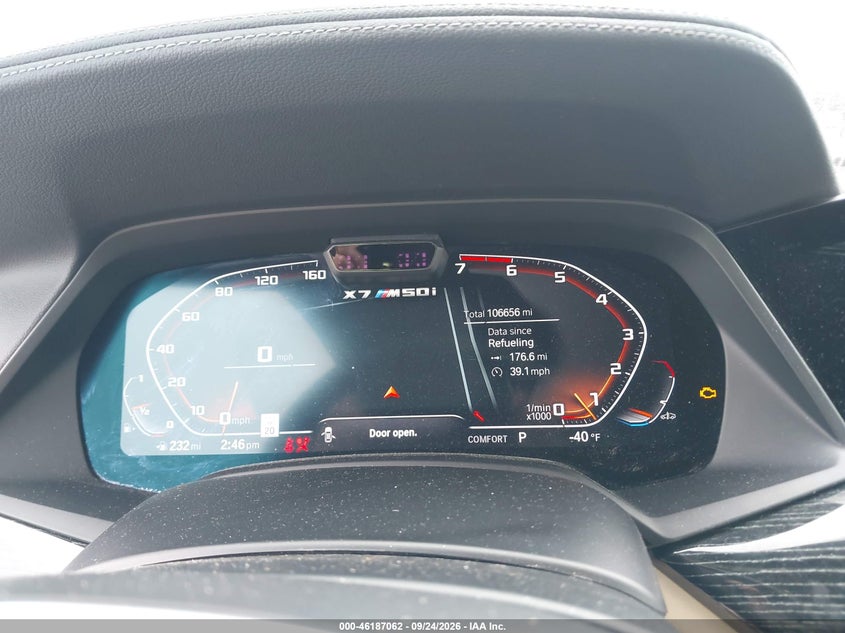 BMW X7 - zdjęcie 7
