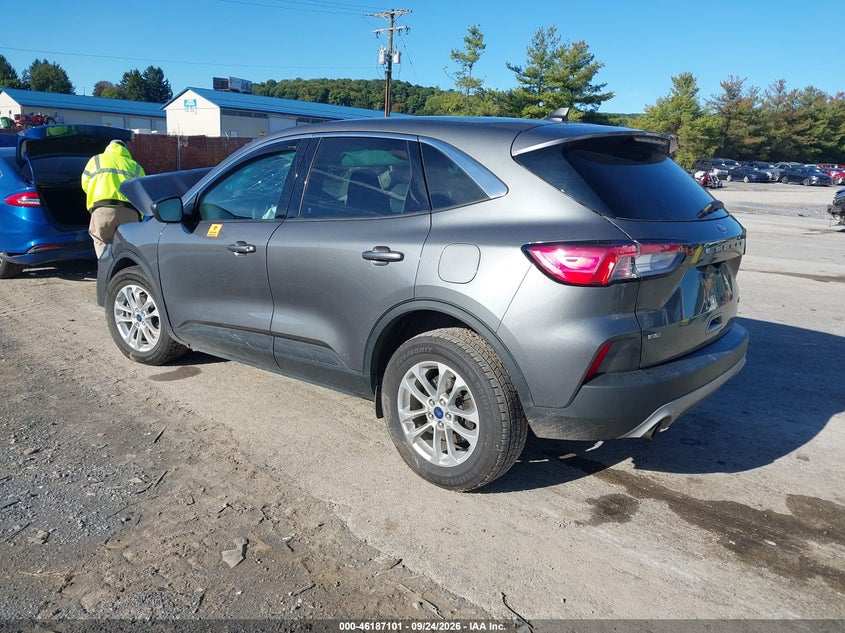 Vin: 1fmcu9bz5nua92459, lot: 46686985, ford escape se hybrid 20223