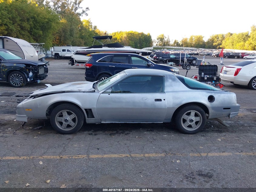 PONTIAC FIREBIRD 1987 VIN 1G2FW21F1HL218129