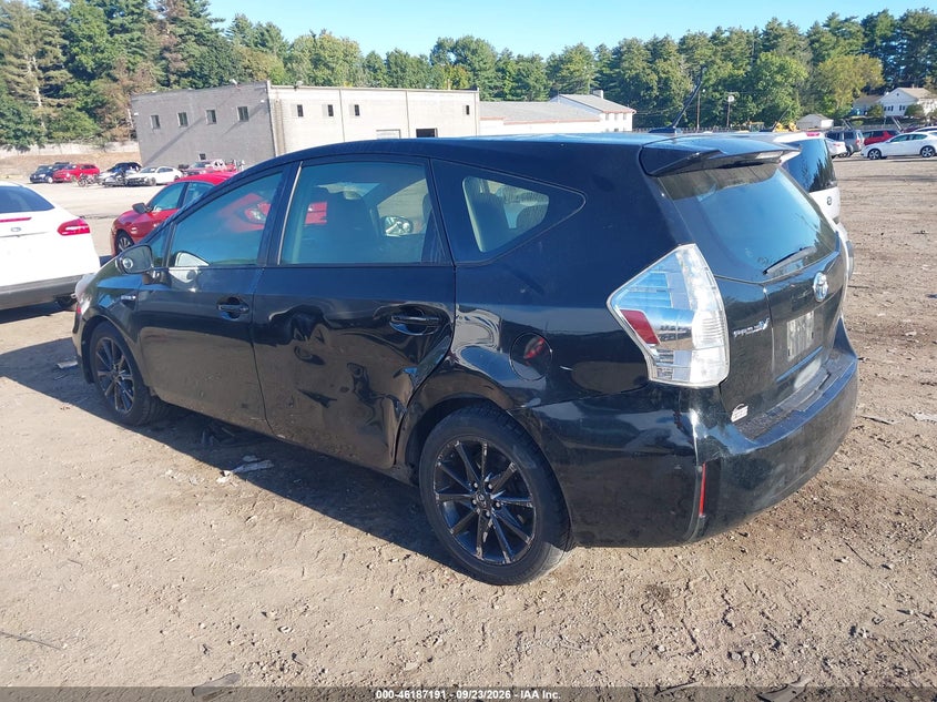 Vin: jtdzn3eu4c3102829, lot: 46687075, toyota prius v five 20123