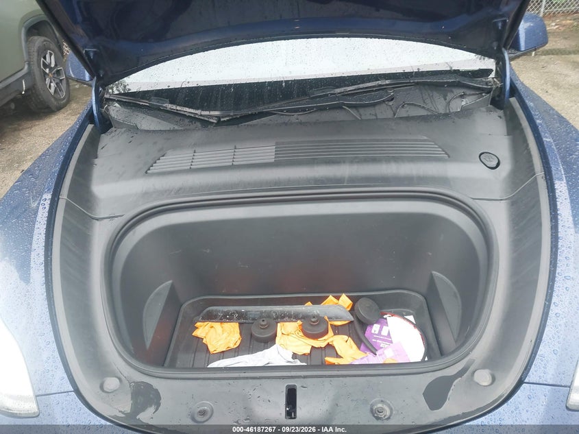 TESLA MODEL Y - zdjęcie 10