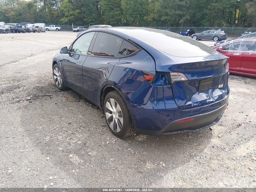 TESLA MODEL Y - zdjęcie 3