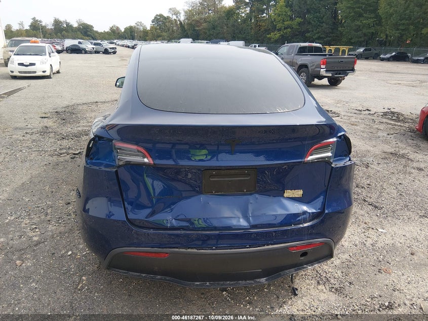 TESLA MODEL Y - zdjęcie 6