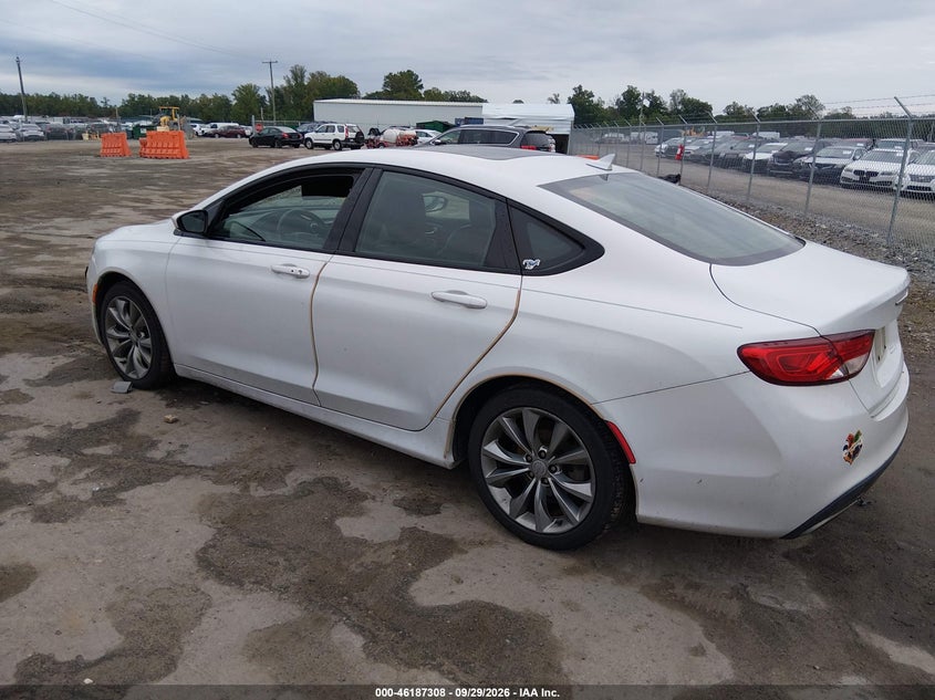 2015 CHRYSLER 200 auction photo 3