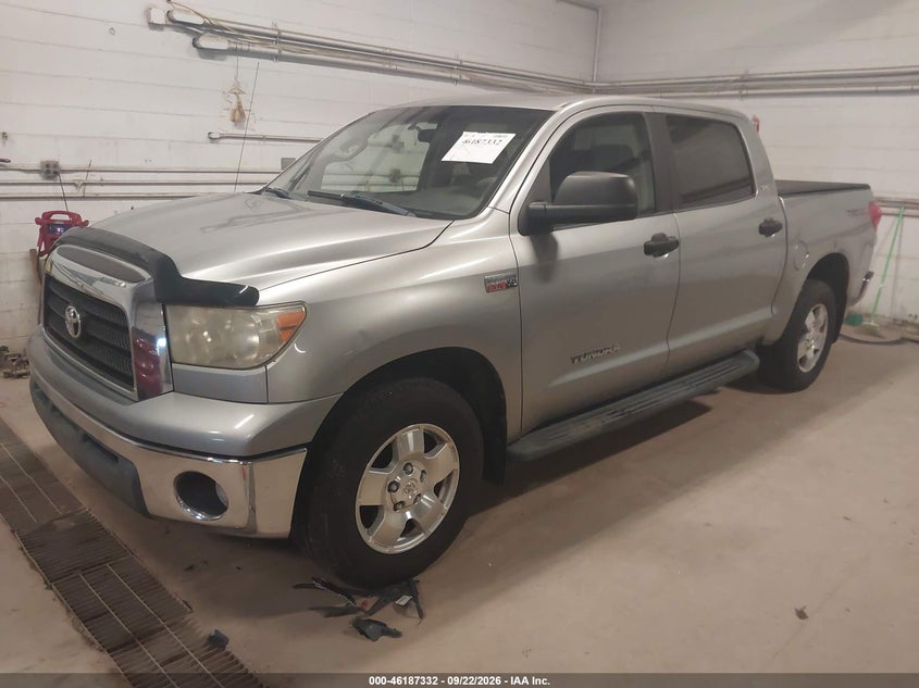 2007 Toyota Tundra Sr5 5.7L V8, Normal Wear & Tear, IAAI, VIN 5TBDV54177S469928 — photo 2