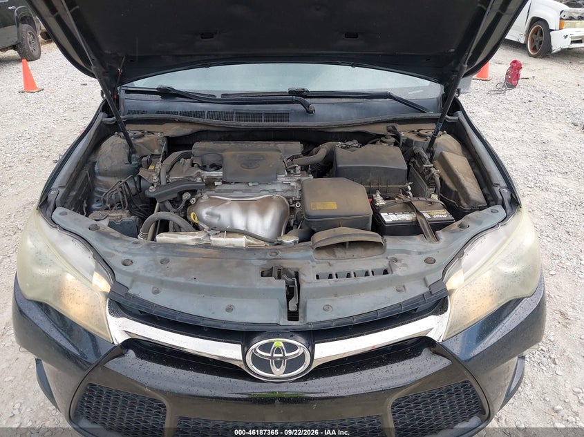 TOYOTA CAMRY - zdjęcie 10