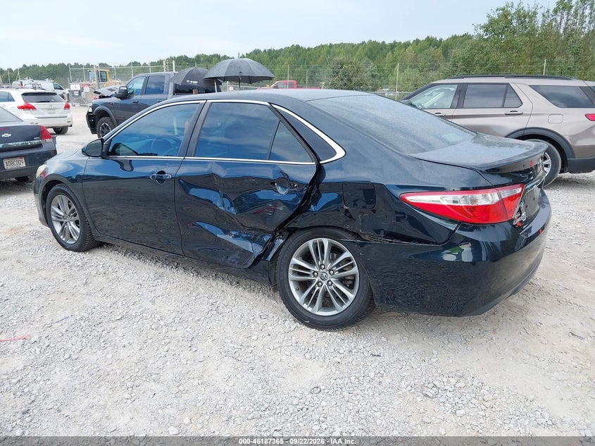 TOYOTA CAMRY - zdjęcie 3