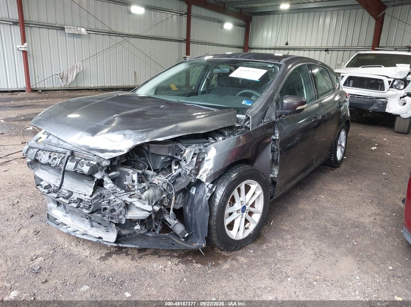 Vin: 1fadp3k22gl393401, lot: 46687261, ford focus se 20162
