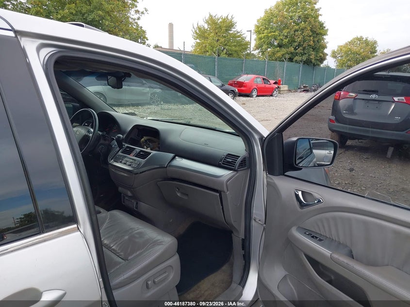 2010 HONDA ODYSSEY auction photo 5