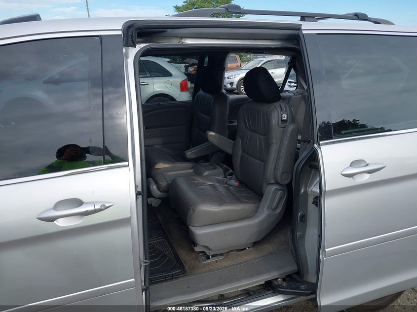 2010 HONDA ODYSSEY auction photo 8