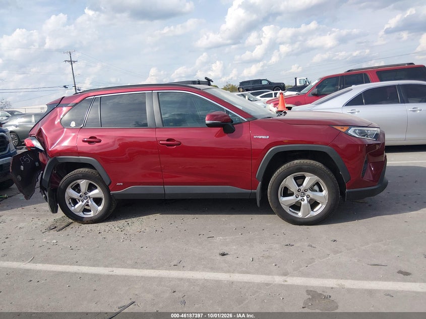 TOYOTA RAV4 HYBRID - zdjęcie 13