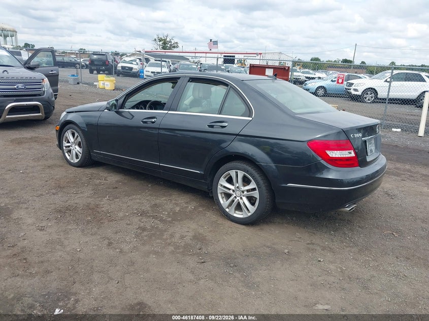 Vin: wddgf8bb0ca673837, lot: 46687292, mercedes-benz c-class c 300 luxury 20123