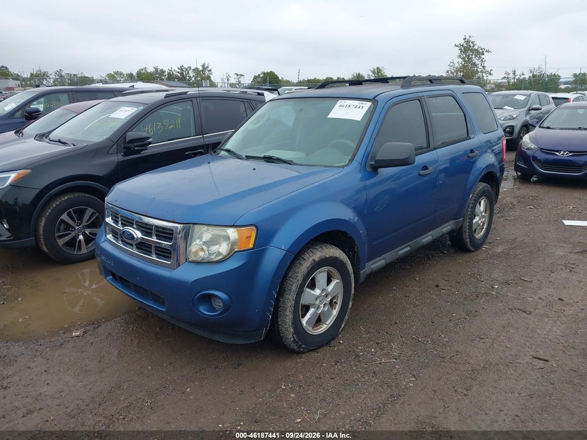 Vin: 1fmcu0c74akc44861, lot: 46687325, ford escape xls 20102