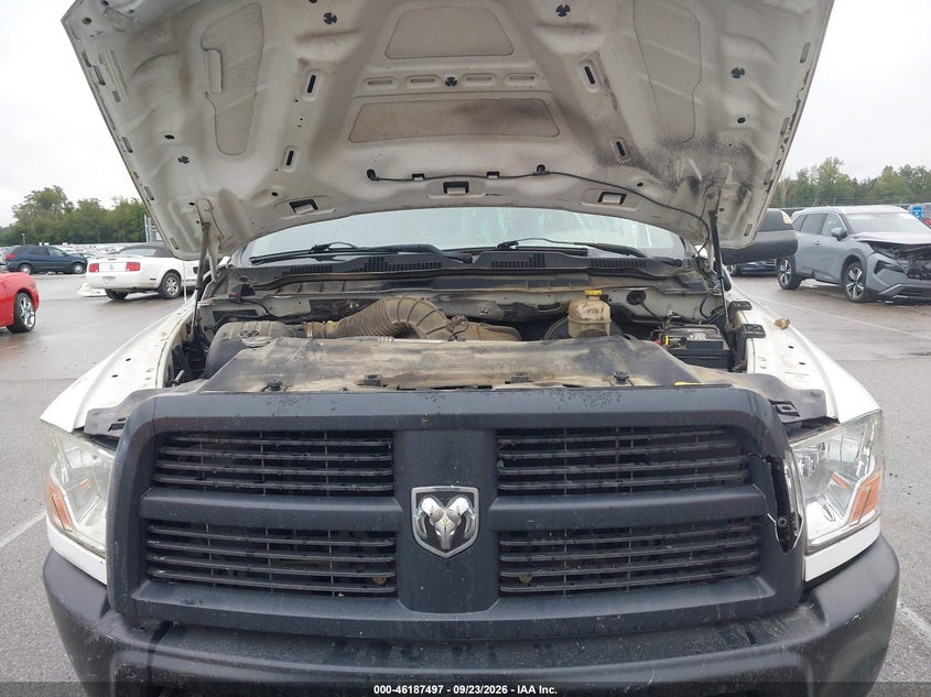 2012 RAM 2500 ST · Photo 10