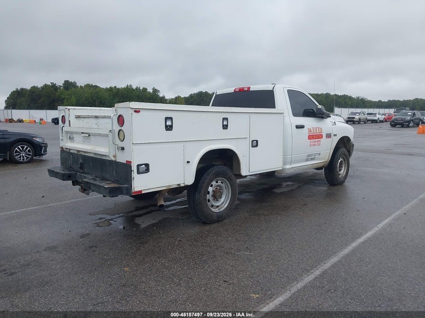 2012 RAM 2500 ST · Photo 4