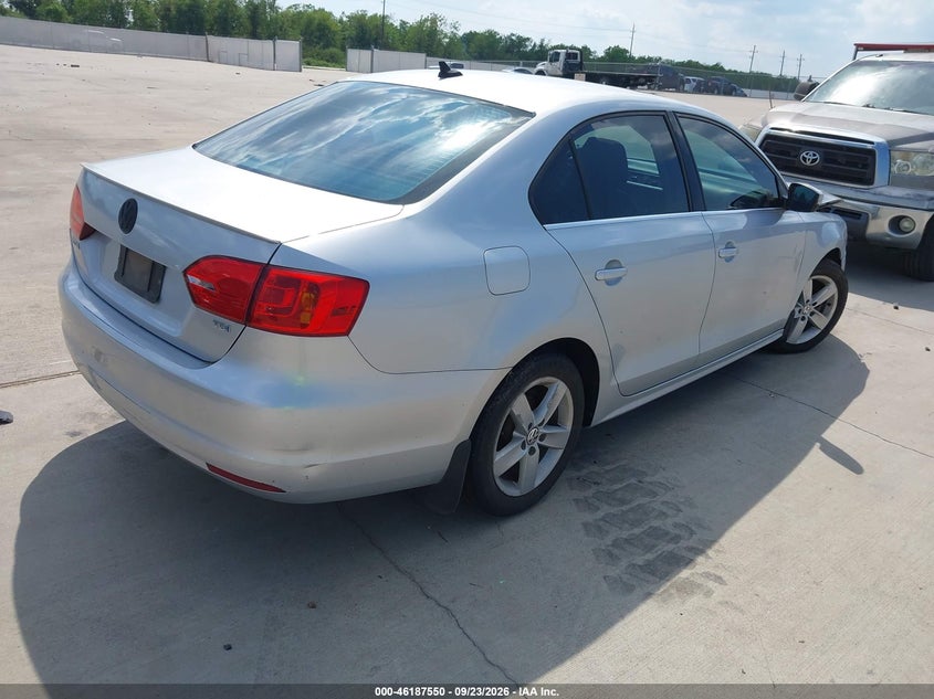 Vin: 3vwll7aj4em408801, lot: 46687434, volkswagen jetta 2.0l tdi 20144
