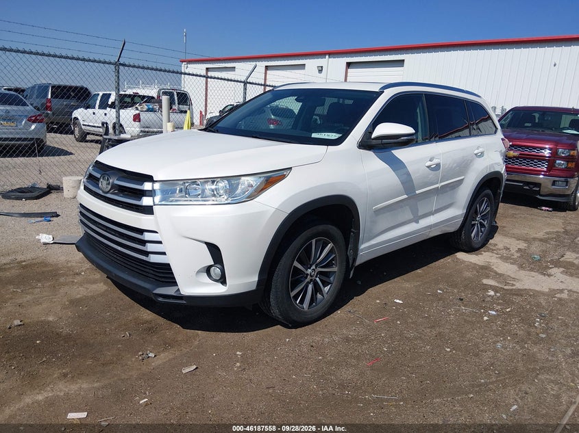 TOYOTA HIGHLANDER - zdjęcie 2