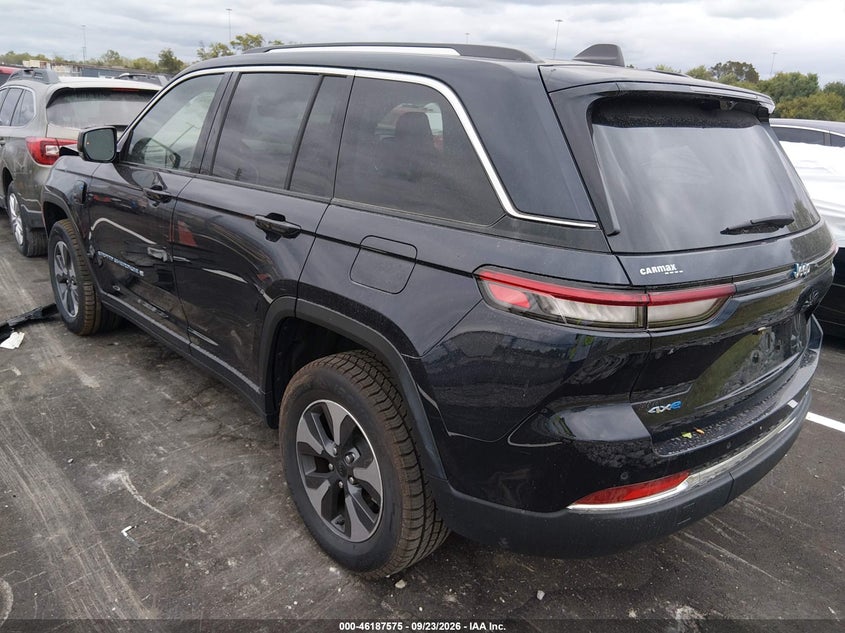 JEEP GRAND CHEROKEE 4XE - zdjęcie 3