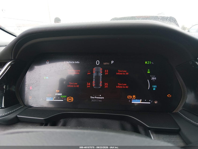 JEEP GRAND CHEROKEE 4XE - zdjęcie 7