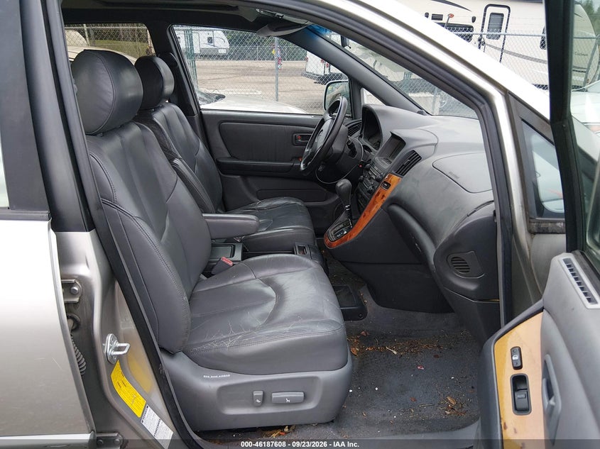 LEXUS RX 300 2000 VIN JT6HF10U0Y0154513