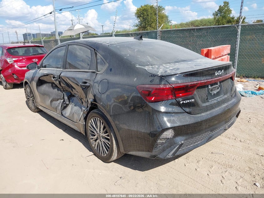 Vin: 3kpf54ad3pe585873, lot: 46687529, kia fuerte gt-line 20233
