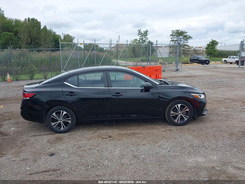2021 NISSAN SENTRA SV XTRONIC CVT · Фото 13