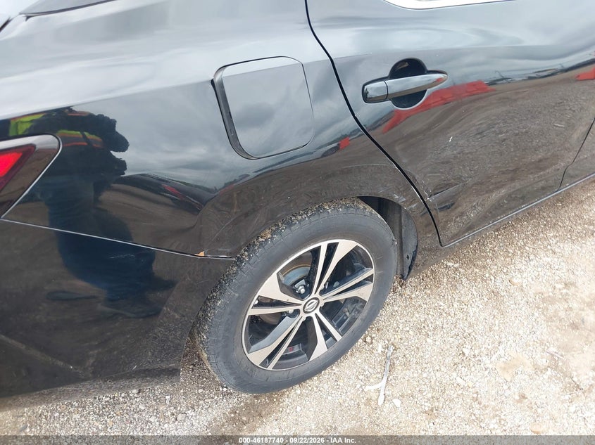 2021 NISSAN SENTRA SV XTRONIC CVT · Фото 18