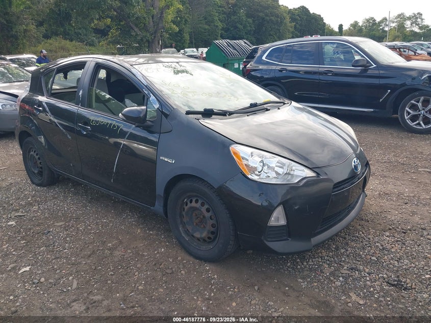 Vin: jtdkdtb36e1562766, lot: 46687660, toyota prius c one 2014 img_1