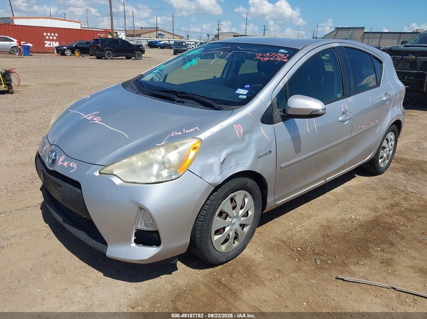 Vin: jtdkdtb35c1507626, lot: 46687666, toyota prius c two 20122