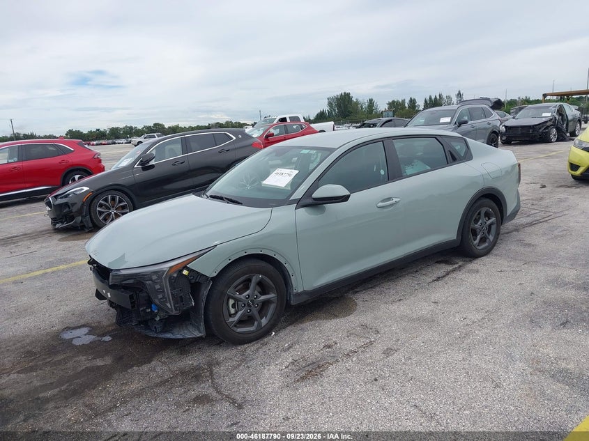 Vin: 3kpft4de0se094695, lot: 46687673, kia k4 lxs 20252