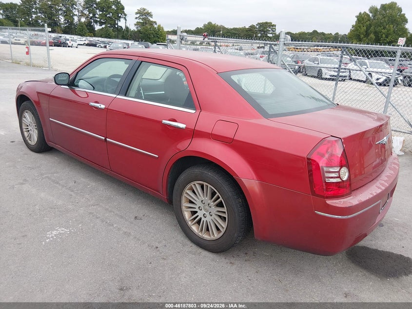 Vin: 2c3ca4cd7ah180384, lot: 46687687, chrysler 300 touring 20103