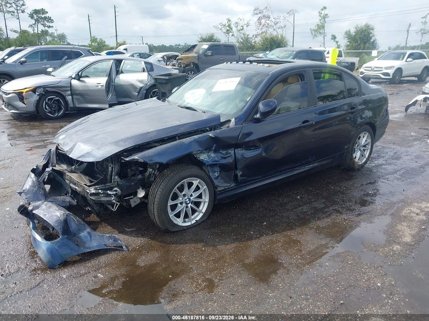 Vin: wbaph5g57anm71151, lot: 46687700, bmw 328i 20102