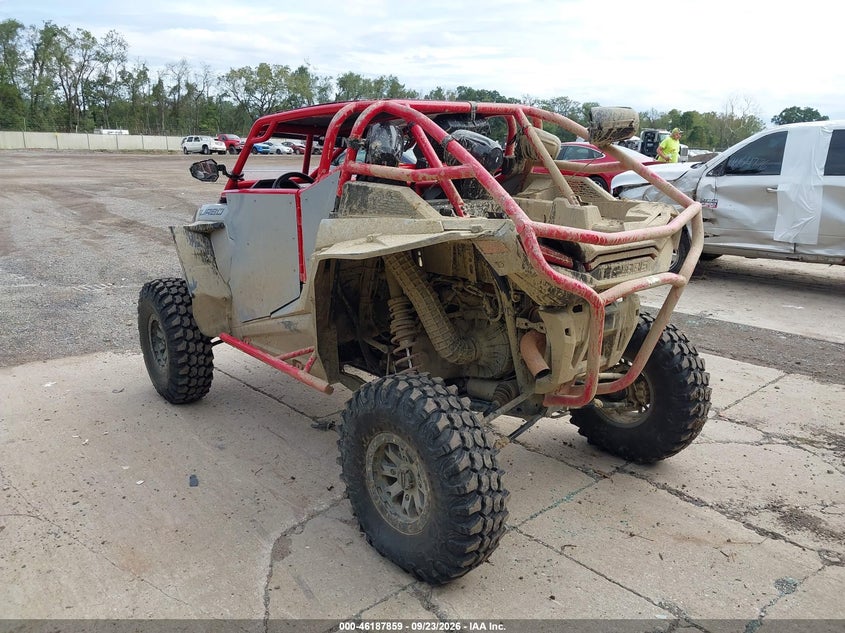 POLARIS RZR 2021