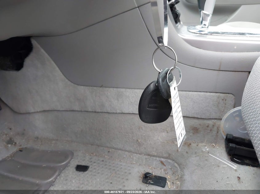 2009 SATURN AURA XE · Фото 11