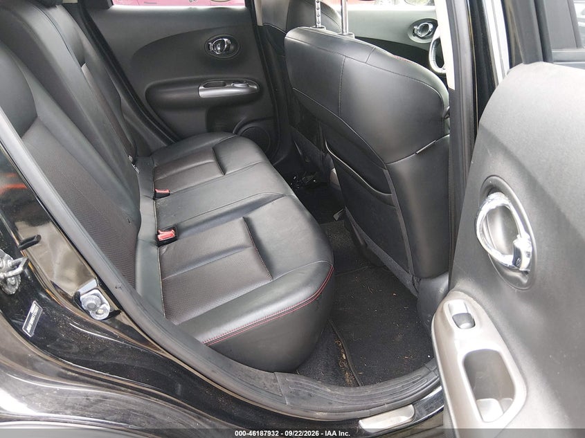 NISSAN JUKE 2012 VIN JN8AF5MV6CT125601