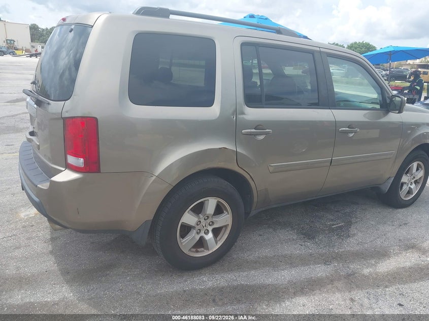 2010 HONDA PILOT EX-L · Фото 13