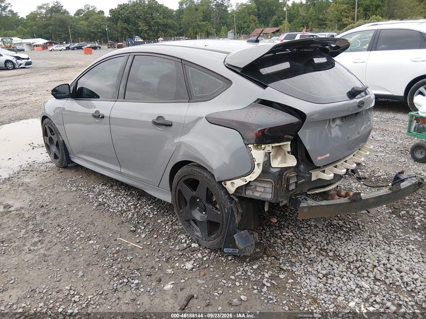 Vin: 1fadp3l94hl221173, lot: 46688028, ford focus st 20173