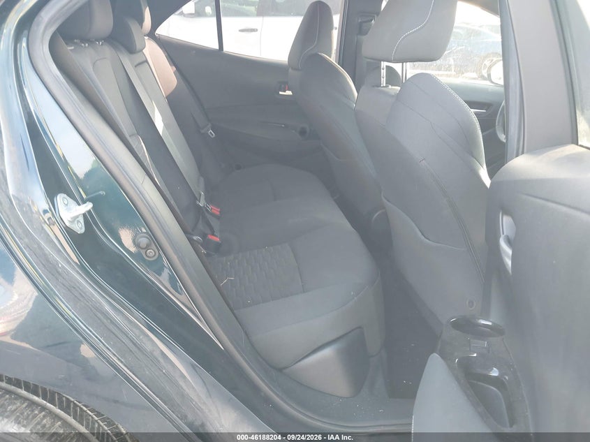 TOYOTA COROLLA - zdjęcie 8
