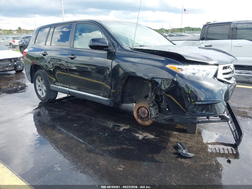 Vin: 5tdbk3eh5cs130070, lot: 46688145, toyota highlander base v6 2012 img_1