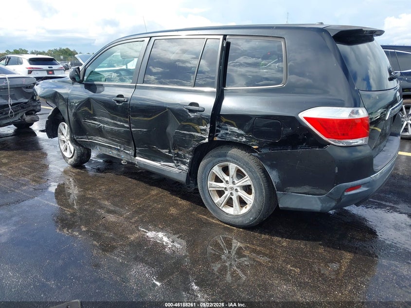 Vin: 5tdbk3eh5cs130070, lot: 46688145, toyota highlander base v6 20123