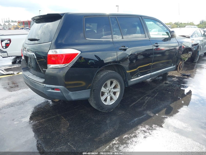 Vin: 5tdbk3eh5cs130070, lot: 46688145, toyota highlander base v6 20124