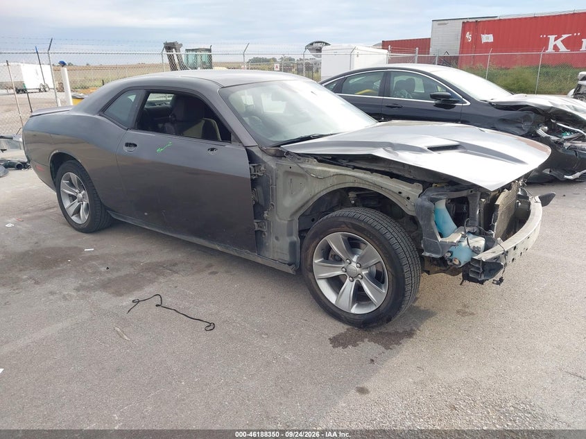 DODGE CHALLENGER - zdjęcie 1