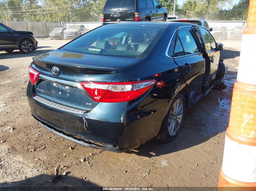 TOYOTA CAMRY - zdjęcie 4