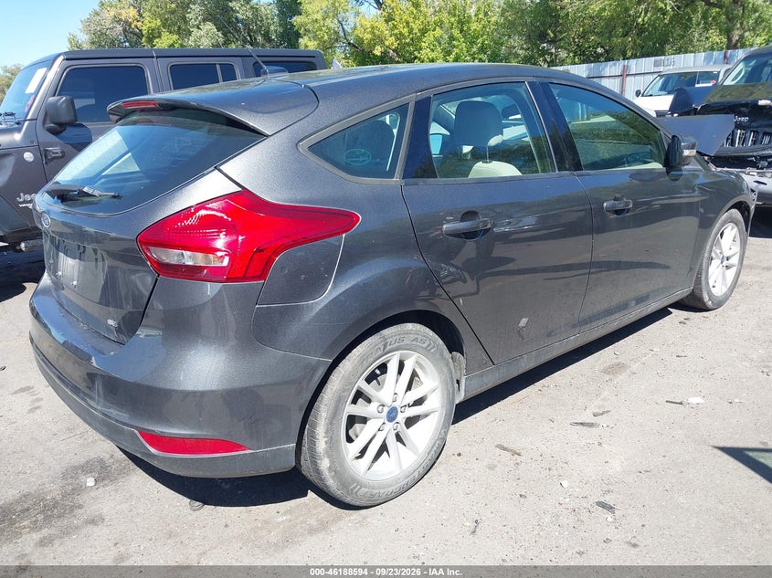 Vin: 1fadp3k25hl328947, lot: 46688478, ford focus se 20174