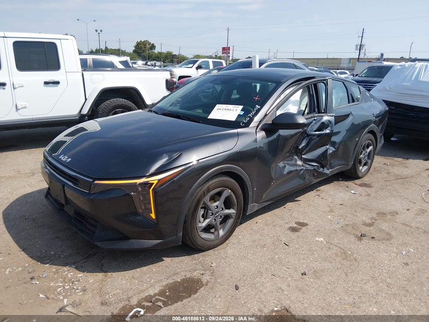 Vin: 3kpft4de7se116692, lot: 46688497, kia k4 lxs 20252