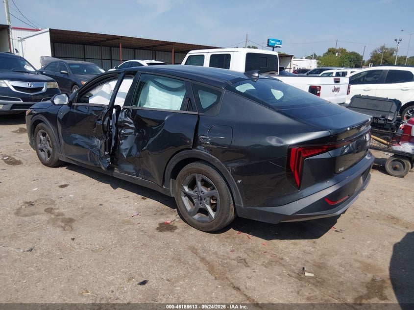 Vin: 3kpft4de7se116692, lot: 46688497, kia k4 lxs 20253